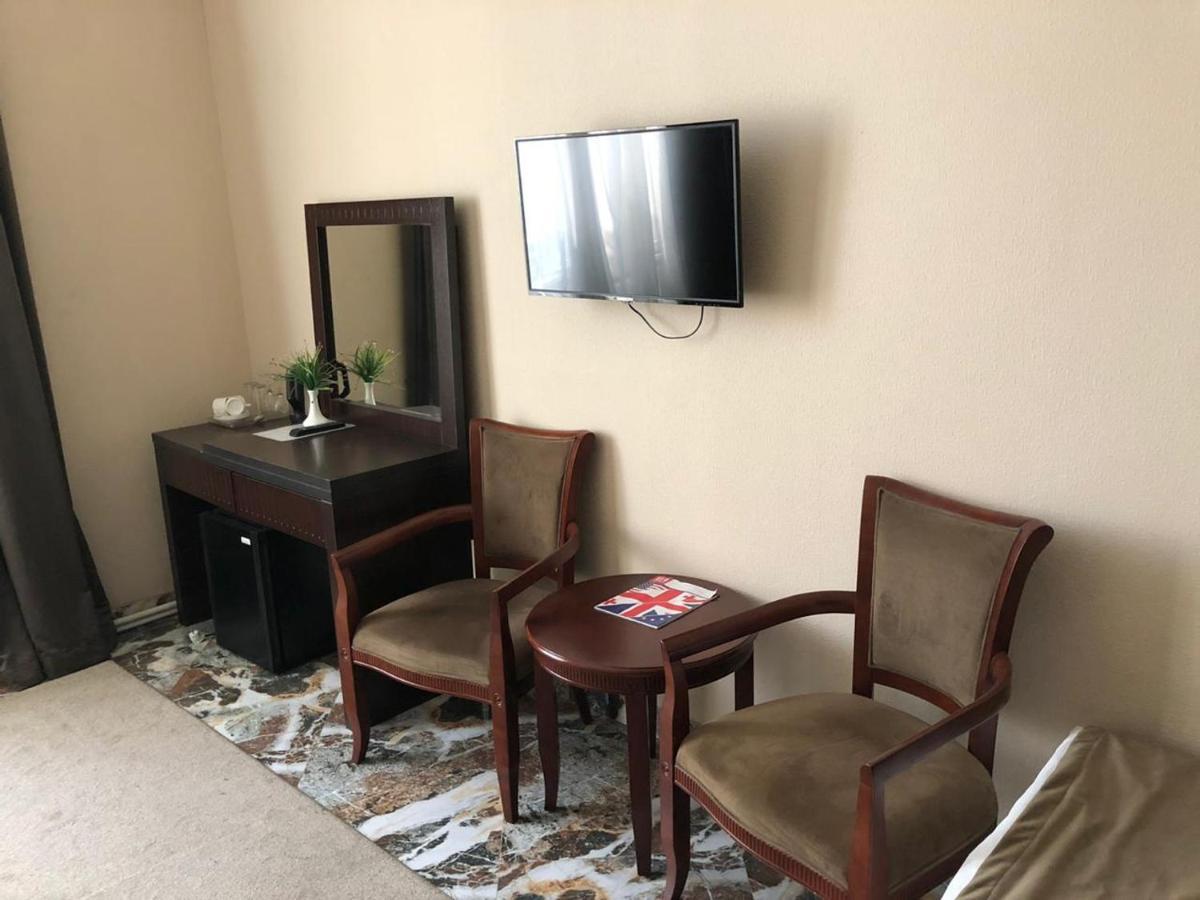 Hotel Vaki Τυφλίδα Εξωτερικό φωτογραφία