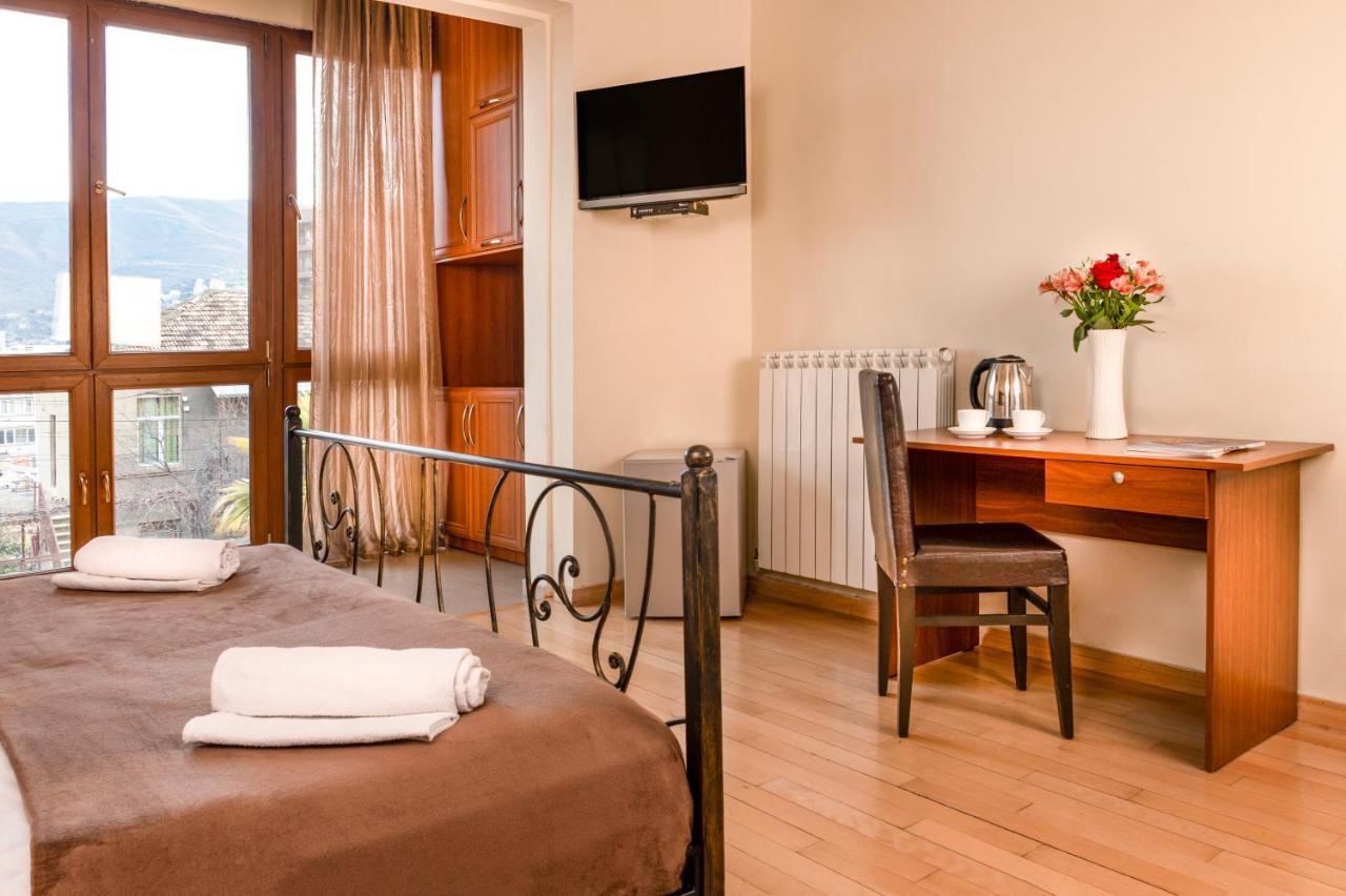 Hotel Vaki Τυφλίδα Εξωτερικό φωτογραφία